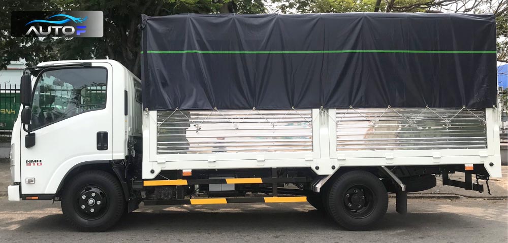 Xe tải Isuzu NMR 310 thùng bạt tiêu chuẩn (1.9 tấn và 3 tấn) dài 4.5 mét